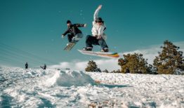 Snowboard für Anfänger: Tipps für die erste Snowboard Ausrüstung
